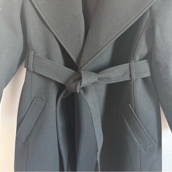 J. Crew Factory Belted Wool-Blend Coat in Black Size: 4P, NWT - Picture 6 of 11